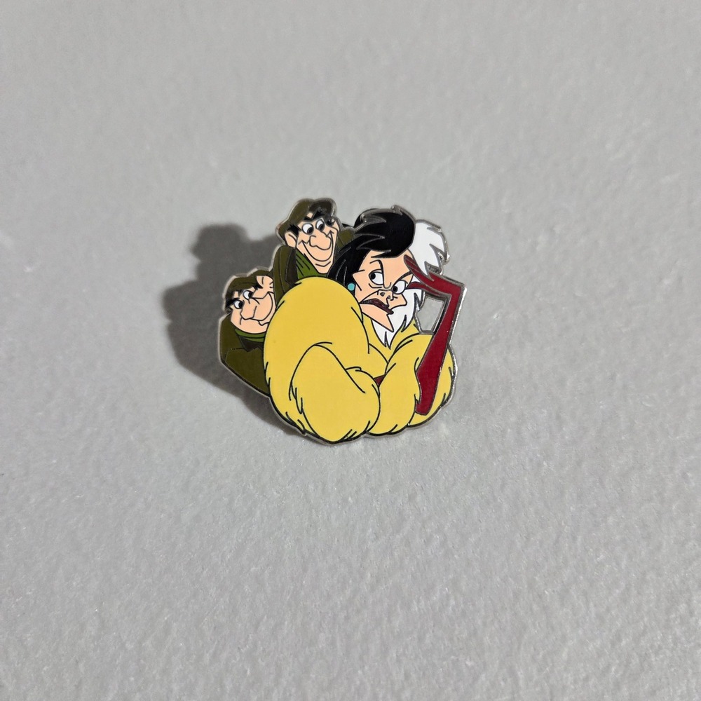Disney Enamel Pin Unisex S Yellow Cruella De Vil Jasper Horace 101 Dalmatians